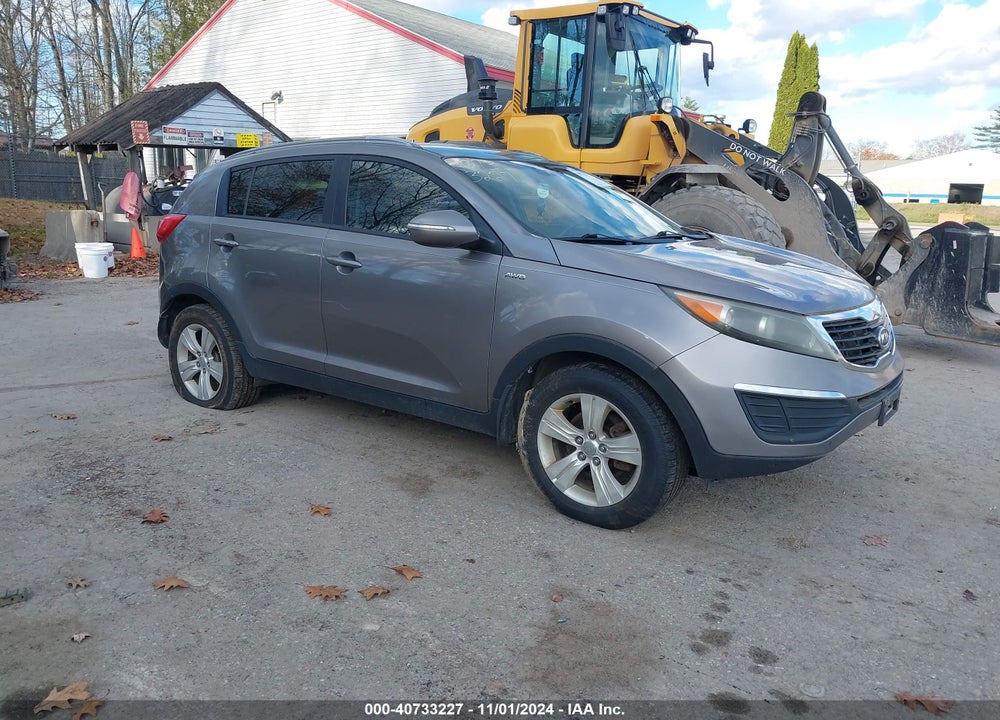 2011 KIA SPORTAGE LX VIN: KNDPBCA27B7042198