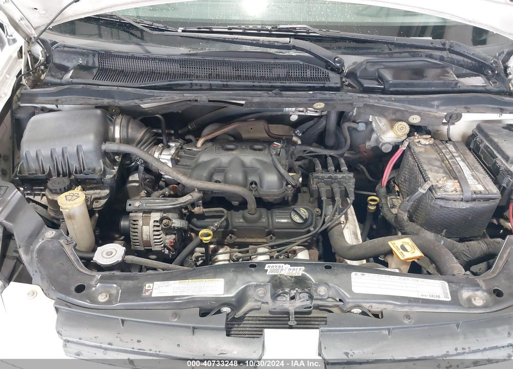 2010 DODGE GRAND CARAVAN SE VIN: 2D4RN4DE7AR228643