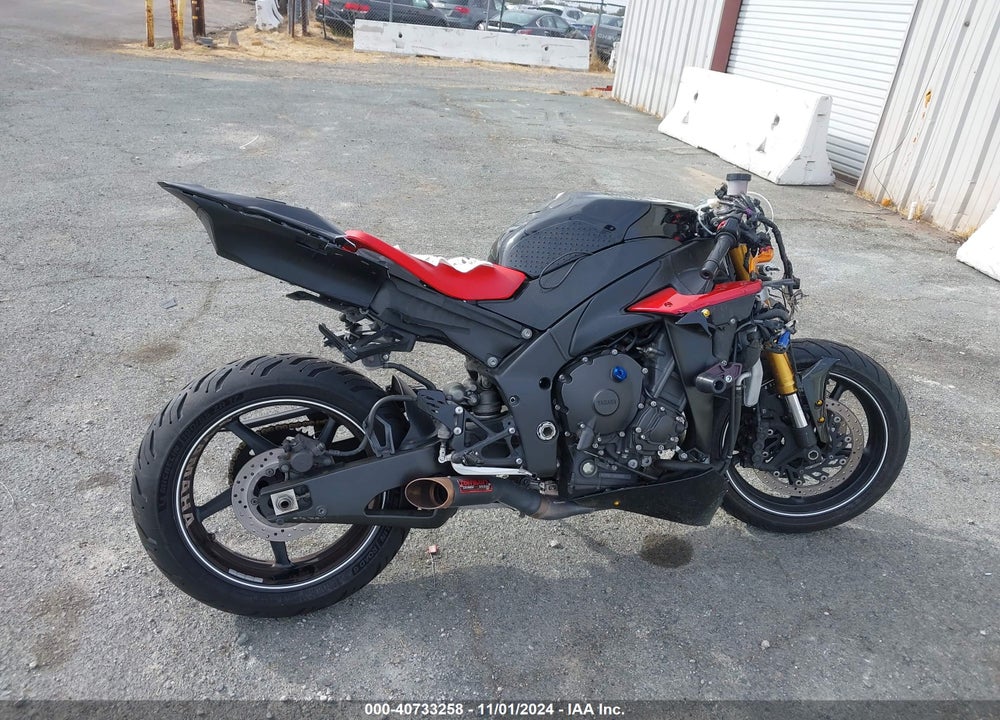 2014 YAMAHA YZFR1 VIN: JYARN23E4EA016906