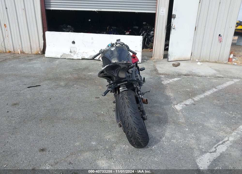 2014 YAMAHA YZFR1 VIN: JYARN23E4EA016906