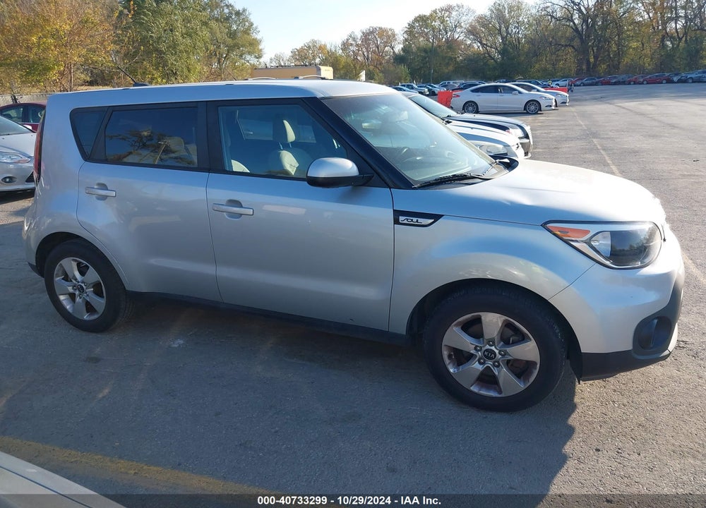 2017 KIA SOUL VIN: KNDJN2A21H7464063