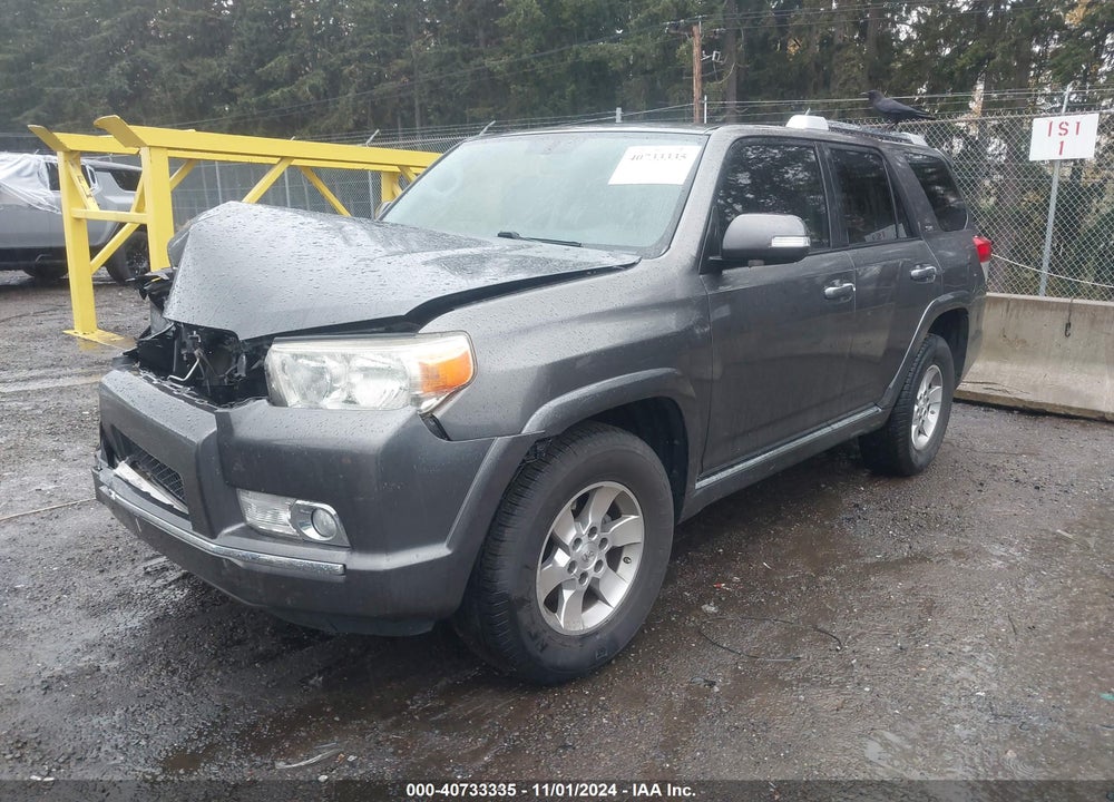 2013 TOYOTA 4RUNNER SR5 VIN: JTEZU5JR2D5049856