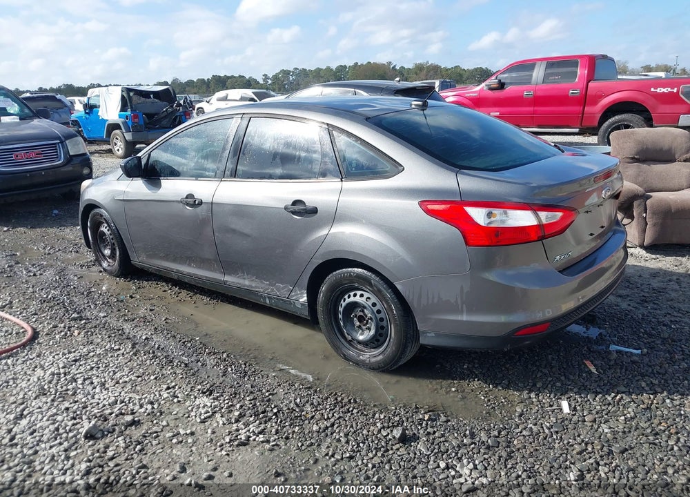 2012 FORD FOCUS S VIN: 1FAHP3E27CL323187