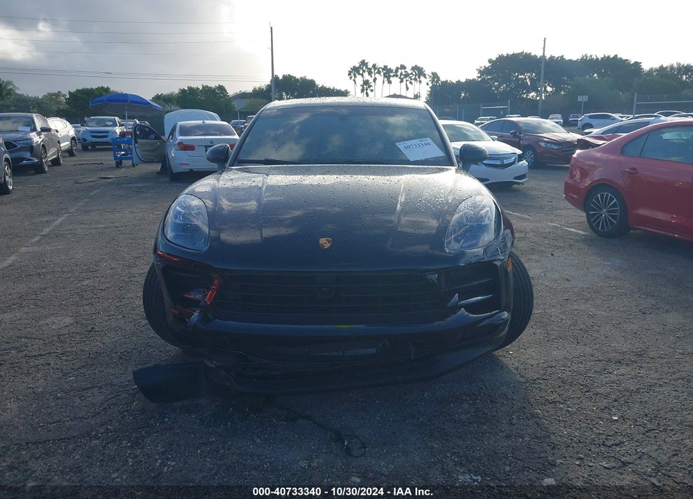 2021 PORSCHE MACAN VIN: WP1AA2A55MLB11301