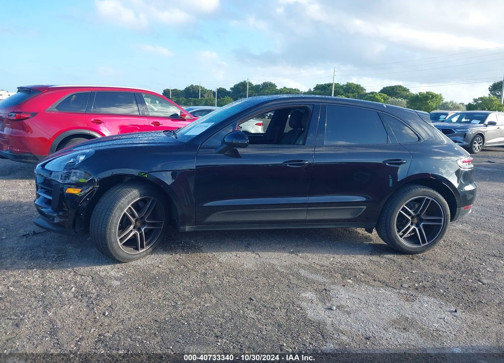 2021 PORSCHE MACAN VIN: WP1AA2A55MLB11301