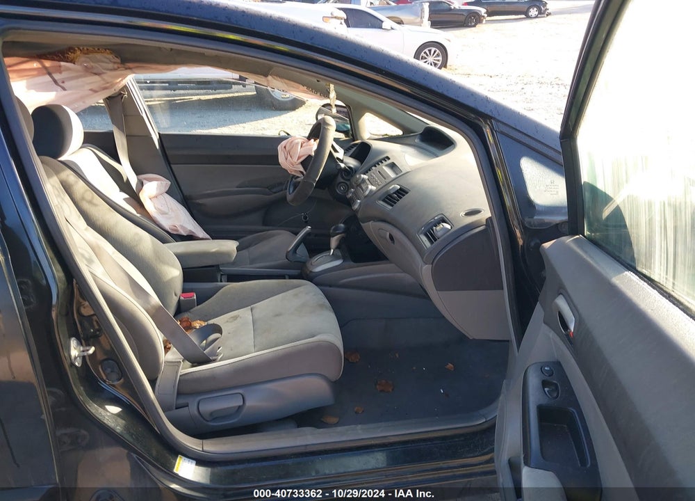 2010 HONDA CIVIC LX VIN: 2HGFA1F52AH575974