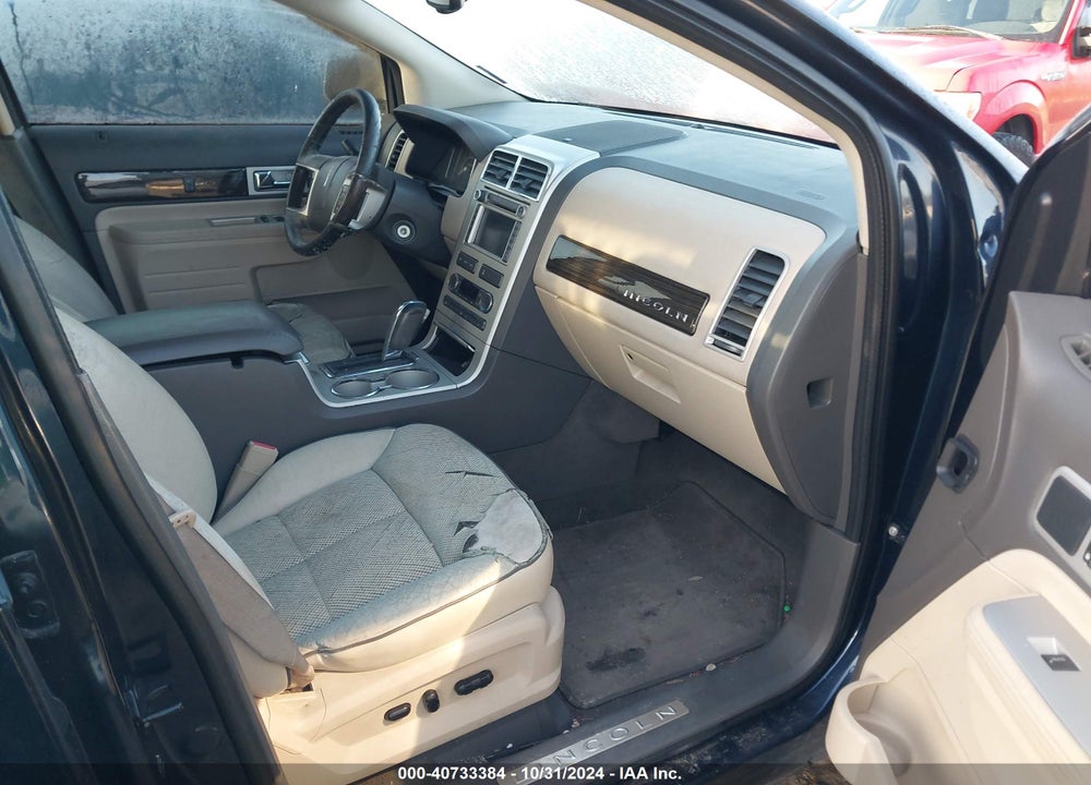 2008 LINCOLN MKX VIN: 2LMDU68C08BJ06143
