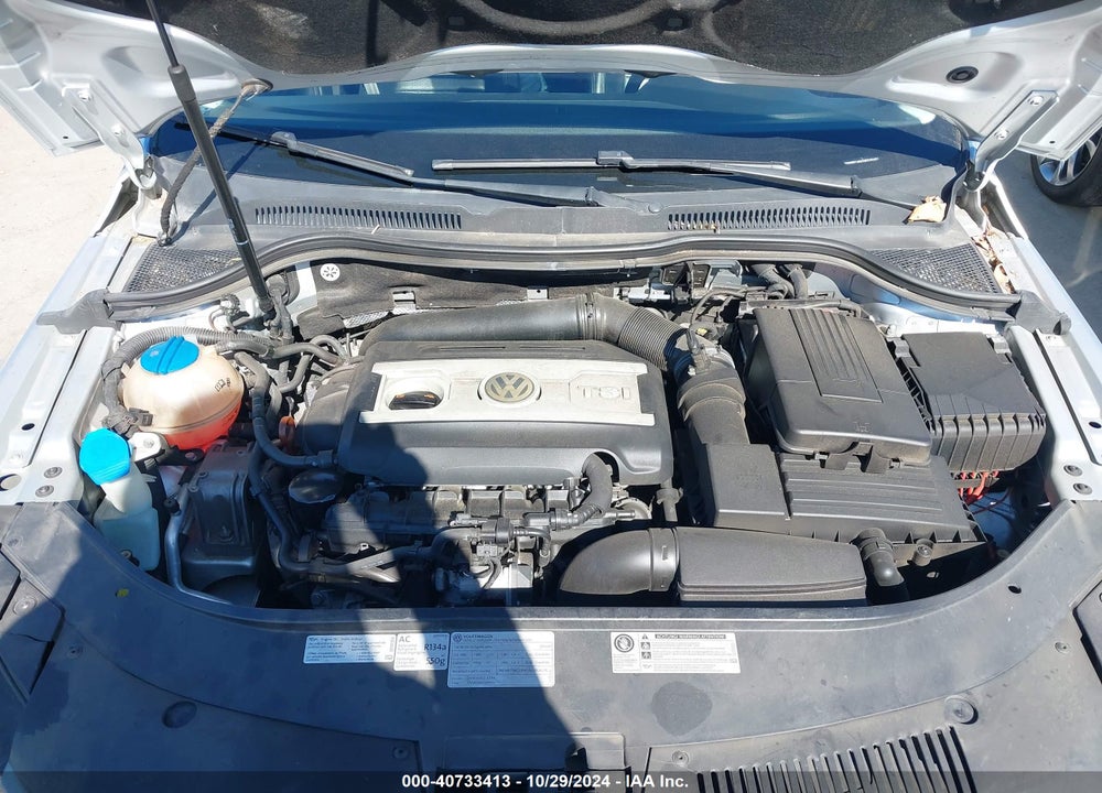 2013 VOLKSWAGEN CC LUX VIN: WVWRP7AN2DE525401