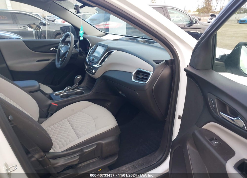 2018 CHEVROLET EQUINOX LS VIN: 2GNAXREV4J6168099