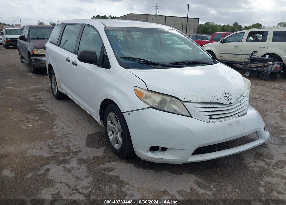 2015 TOYOTA SIENNA L 7 PASSENGER VIN: 5TDZK3DC1FS602239