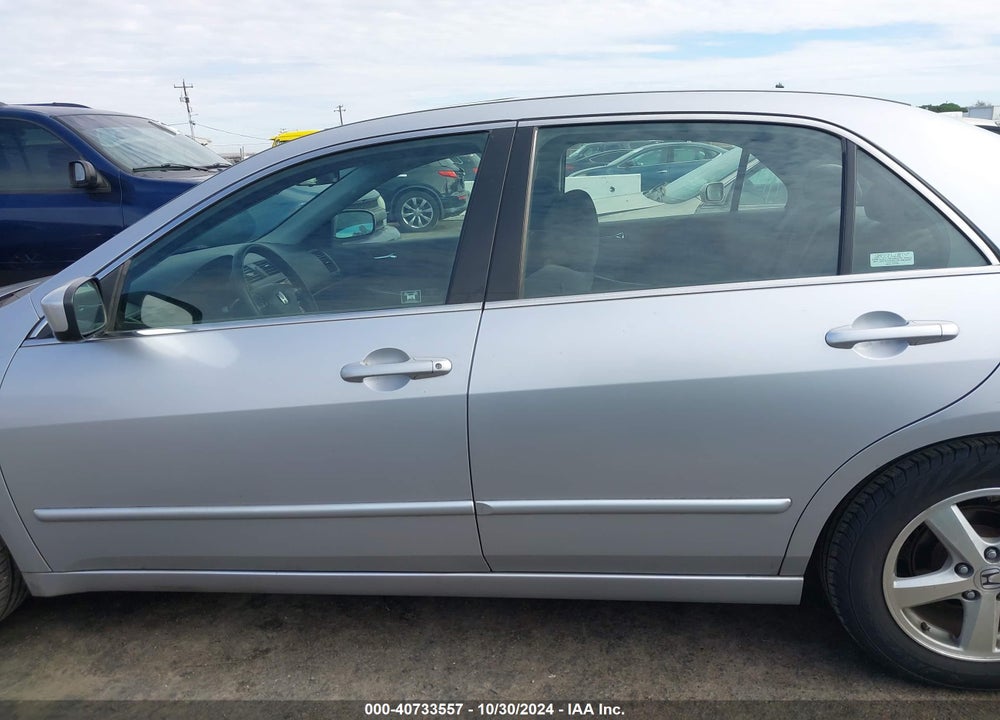2004 HONDA ACCORD 2.4 EX VIN: JHMCM56634C036259