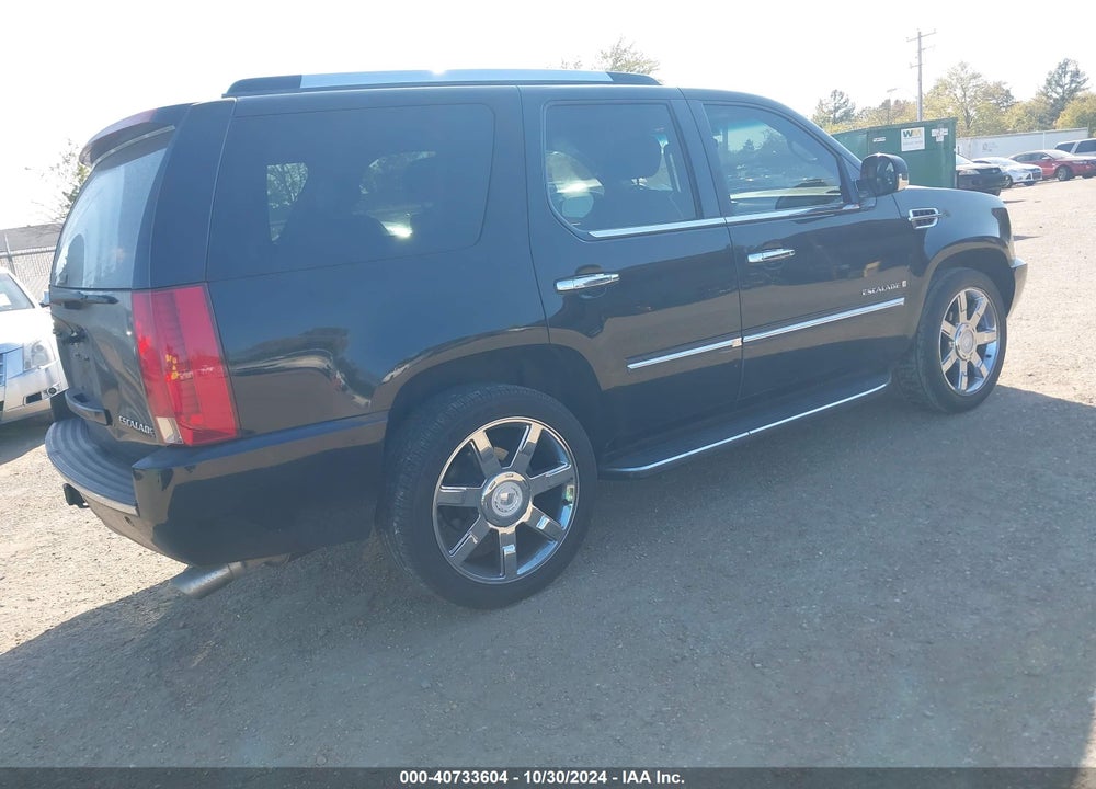 2007 CADILLAC ESCALADE STANDARD VIN: 1GYEC638X7R356389