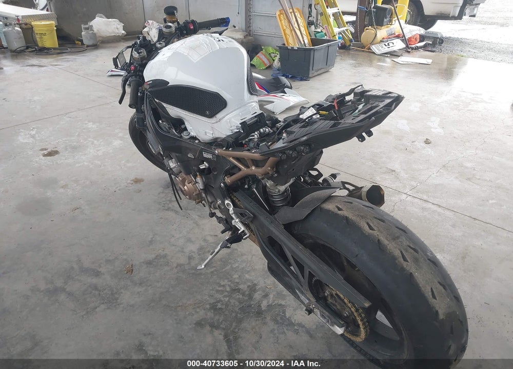 2022 BMW S 1000 RR VIN: WB10E2309N6F51086