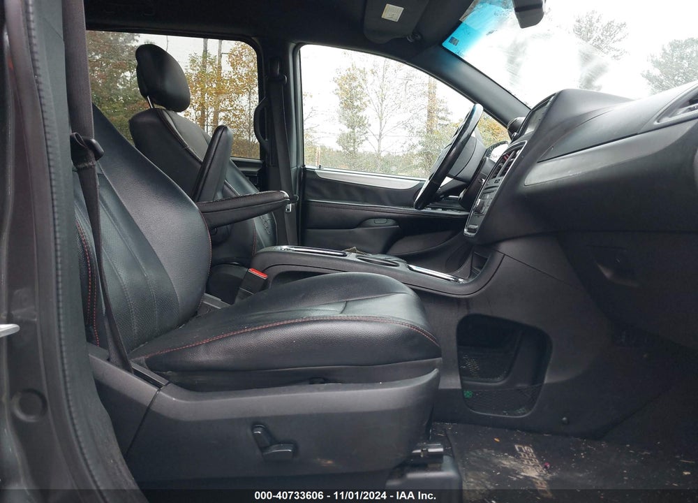 2016 DODGE GRAND CARAVAN R/T VIN: 2C4RDGEG5GR224231