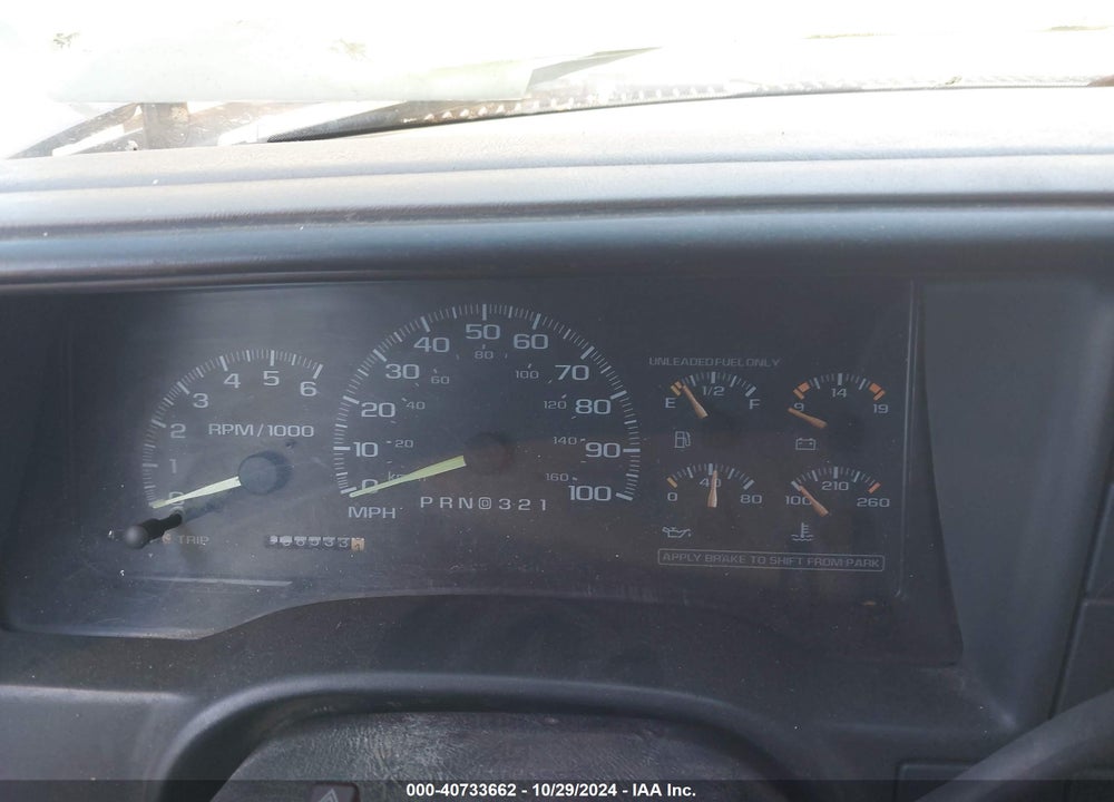 1997 CHEVROLET TAHOE LS VIN: 1GNEC13R3VJ372972