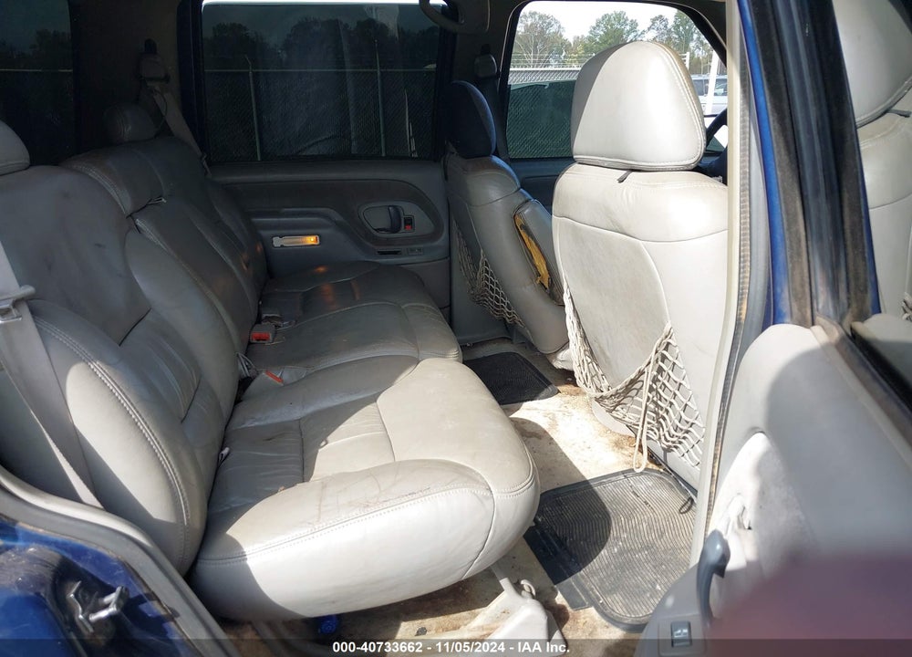 1997 CHEVROLET TAHOE LS VIN: 1GNEC13R3VJ372972