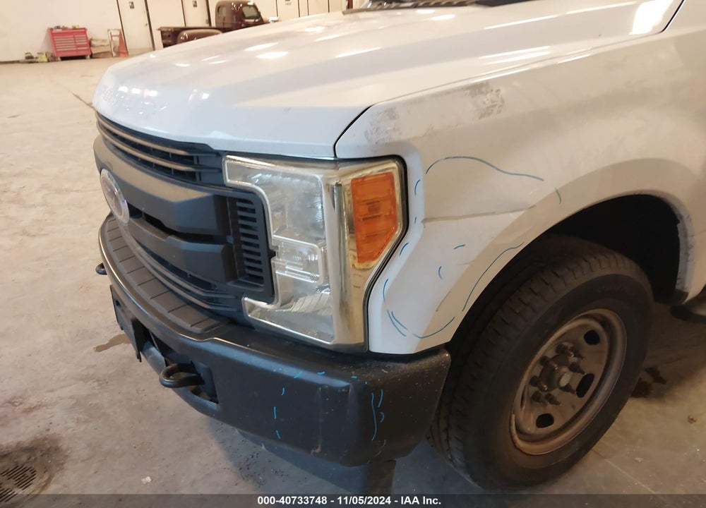 2019 FORD F-250 XL VIN: 1FDBF2A66KED43127