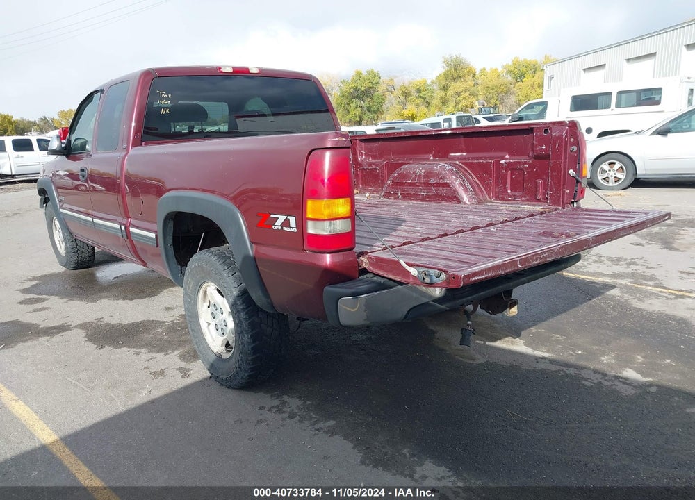 2001 CHEVROLET SILVERADO 1500 LS VIN: 2GCEK19T311143453