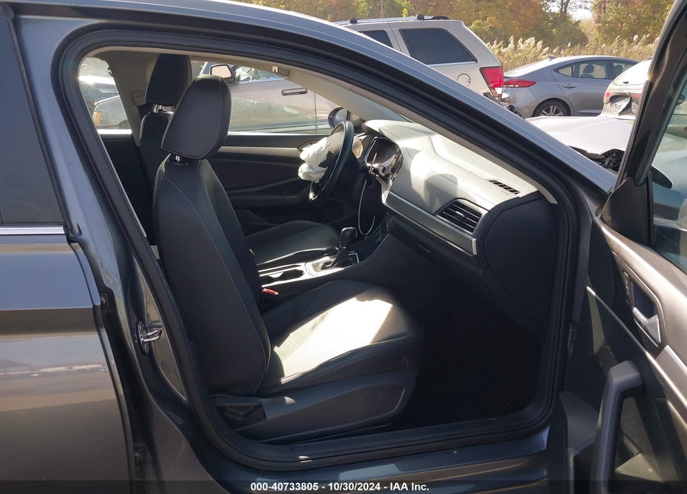 2019 VOLKSWAGEN JETTA 1.4T R-LINE/1.4T S/1.4T SE VIN: 3VWCB7BU9KM181452