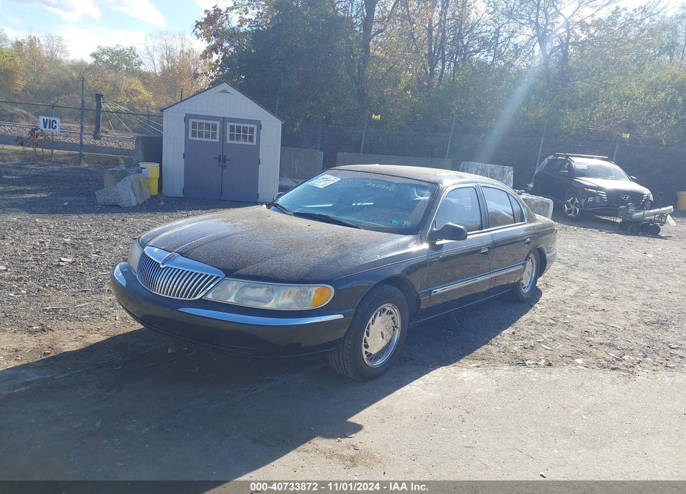 1998 LINCOLN CONTINENTAL VIN: 1LNFM97D1WY737346