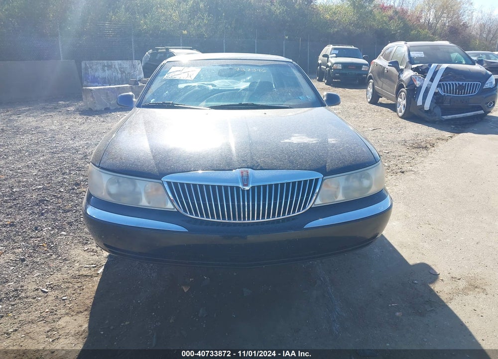 1998 LINCOLN CONTINENTAL VIN: 1LNFM97D1WY737346