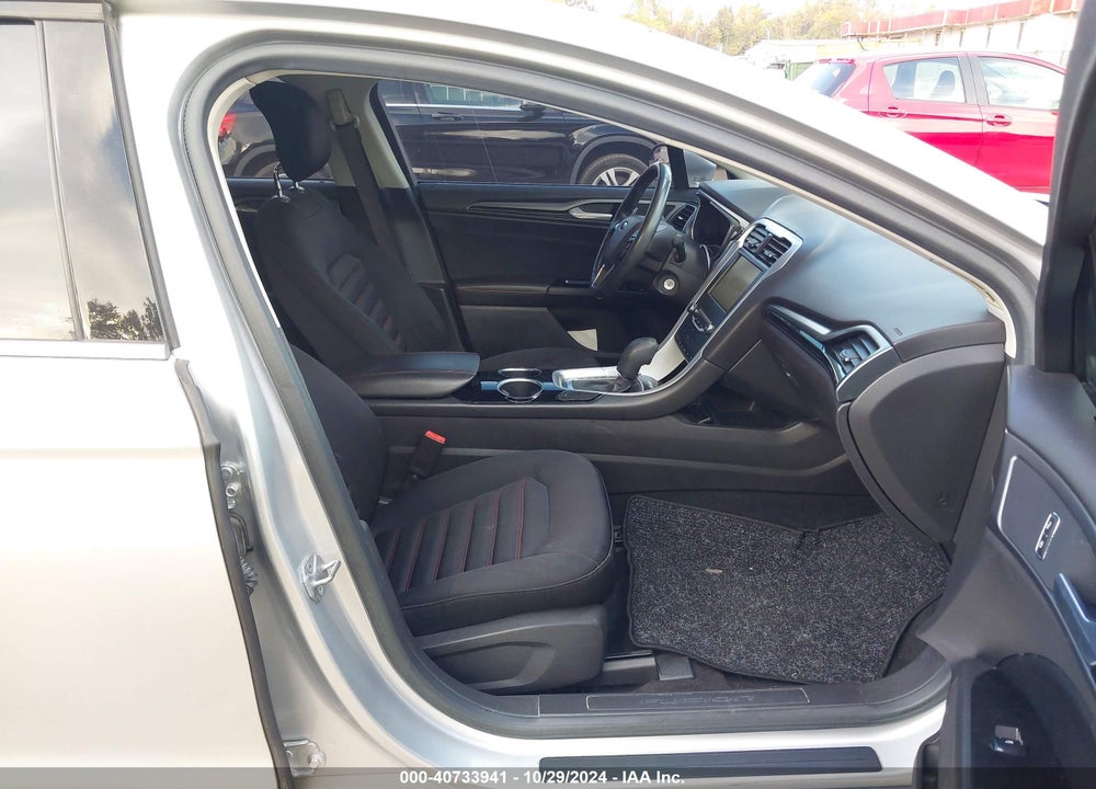 2014 FORD FUSION SE VIN: 3FA6P0HDXER107888