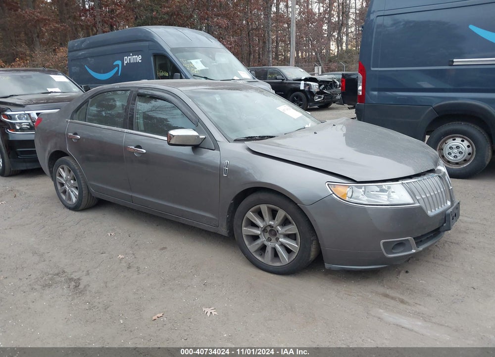 2011 LINCOLN MKZ VIN: 3LNHL2GC8BR771875