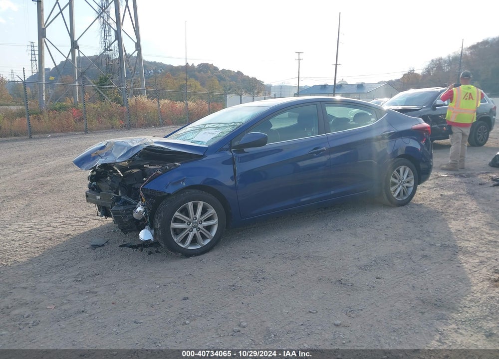 2015 HYUNDAI ELANTRA SE VIN: 5NPDH4AE6FH558796