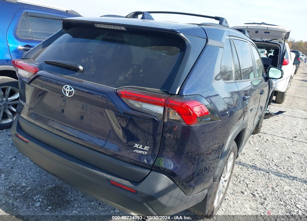 2024 TOYOTA RAV4 XLE PREMIUM VIN: 2T3A1RFV2RW437547