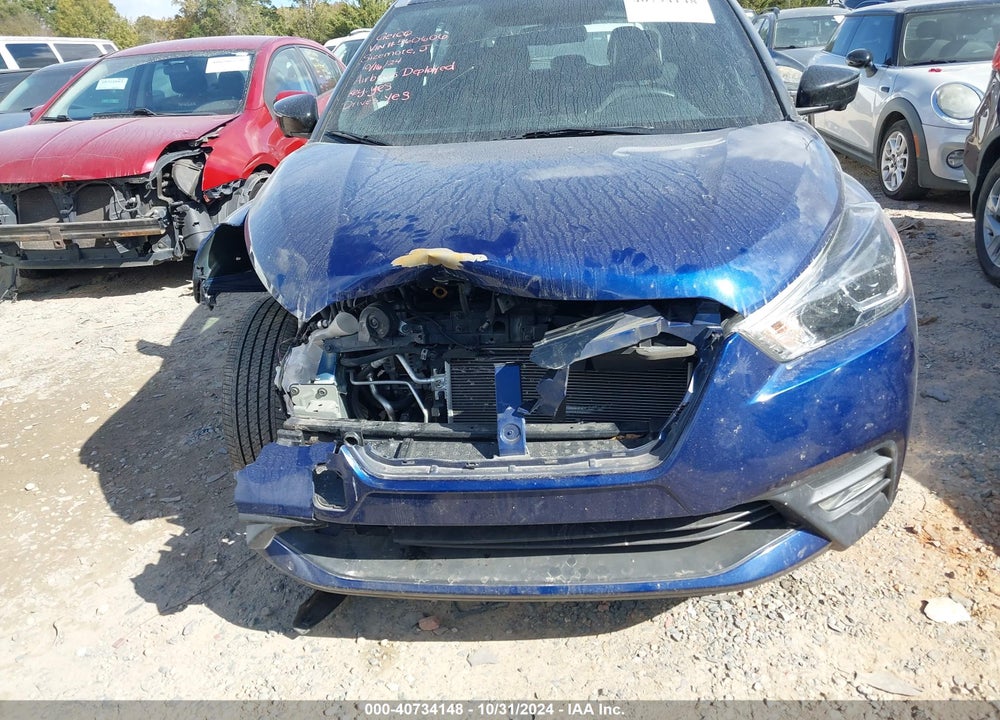 2019 NISSAN KICKS SR VIN: 3N1CP5CUXKL560606