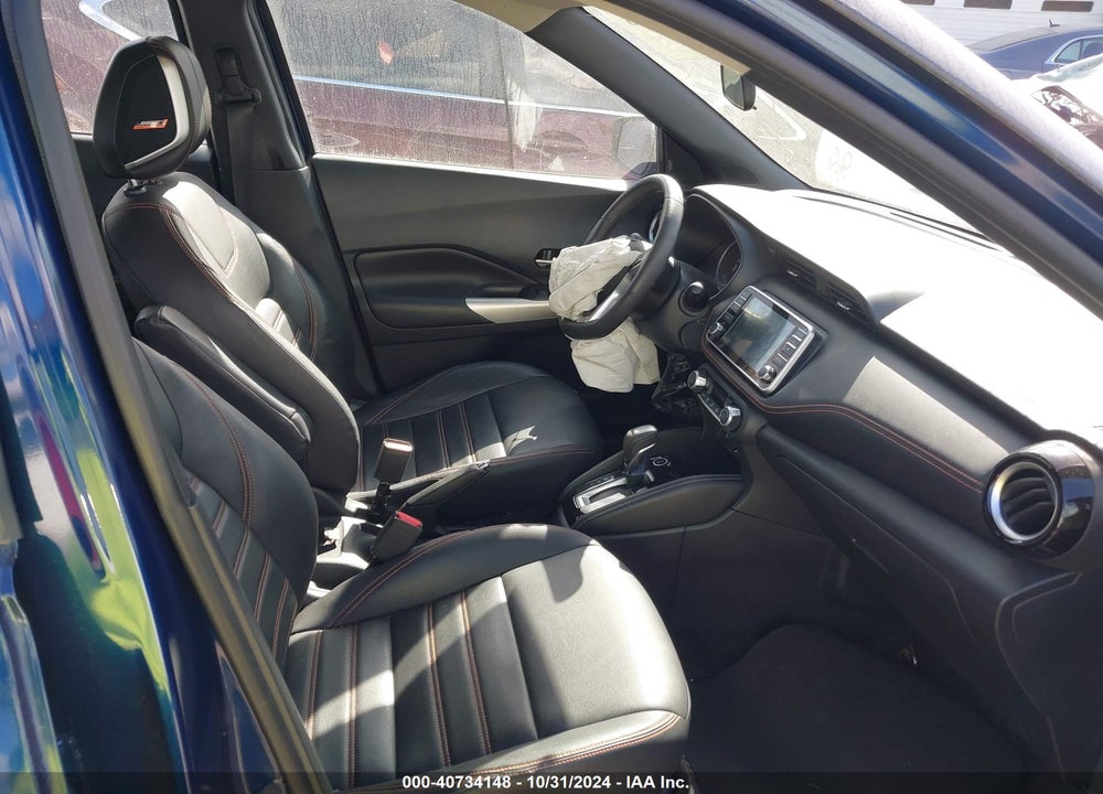 2019 NISSAN KICKS SR VIN: 3N1CP5CUXKL560606