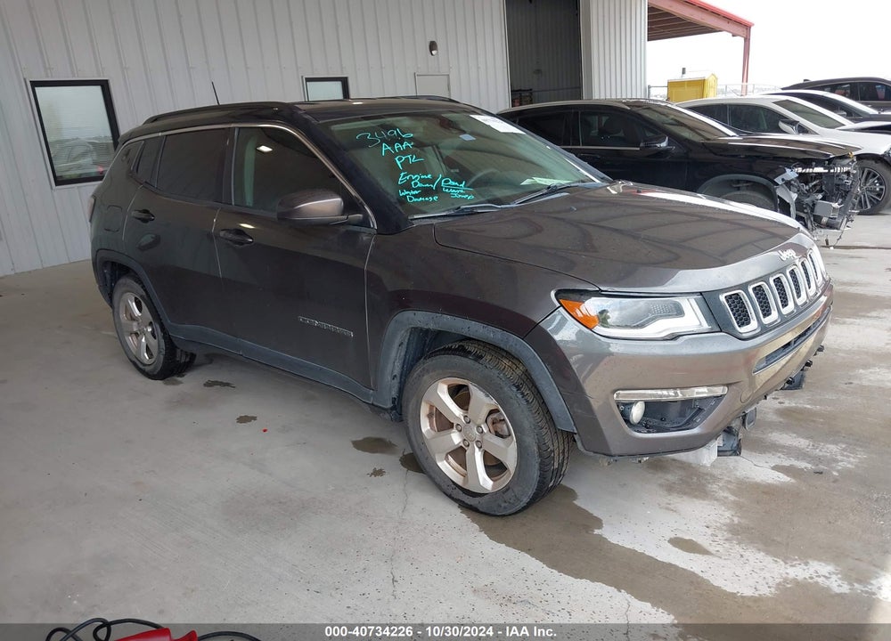 2018 JEEP COMPASS LATITUDE FWD VIN: 3C4NJCBB2JT268149