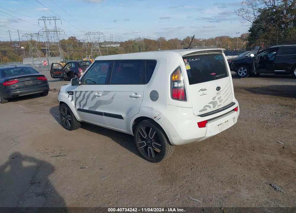 2011 KIA SOUL VIN: KNDJT2A20B7726474