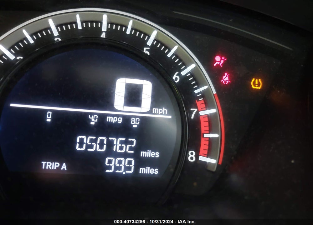 2018 HONDA CIVIC LX VIN: 2HGFC2F5XJH571770
