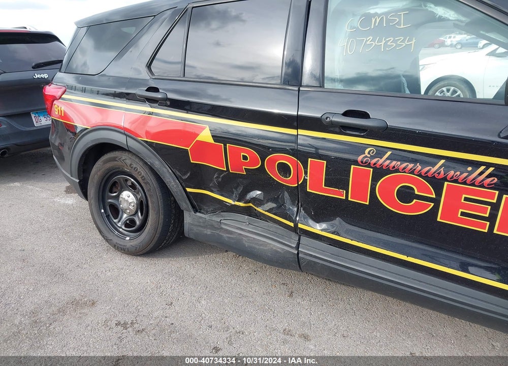 2020 FORD POLICE INTERCEPTOR UTILITY VIN: 1FM5K8AW4LGA95574