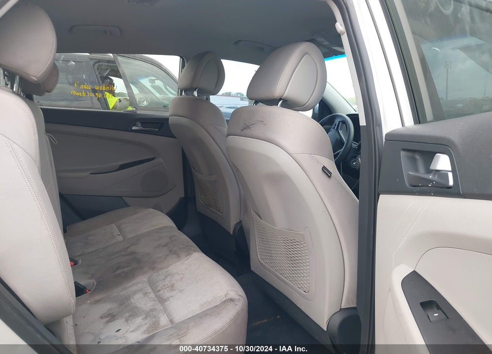 2016 HYUNDAI TUCSON SE VIN: KM8J23A46GU093056