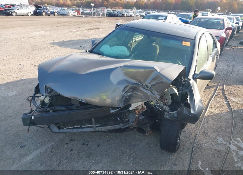 2002 TOYOTA CAMRY LE VIN: 4T1BE32K72U561541