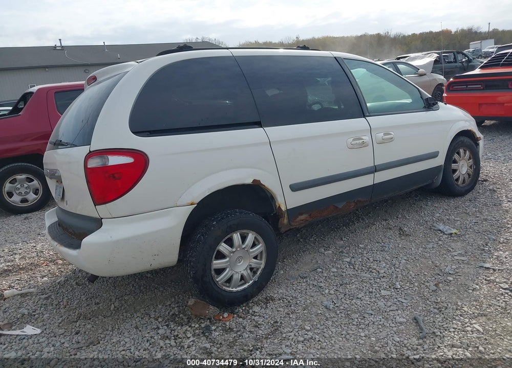 2007 CHRYSLER TOWN & COUNTRY VIN: 1A4GJ45R27B187812