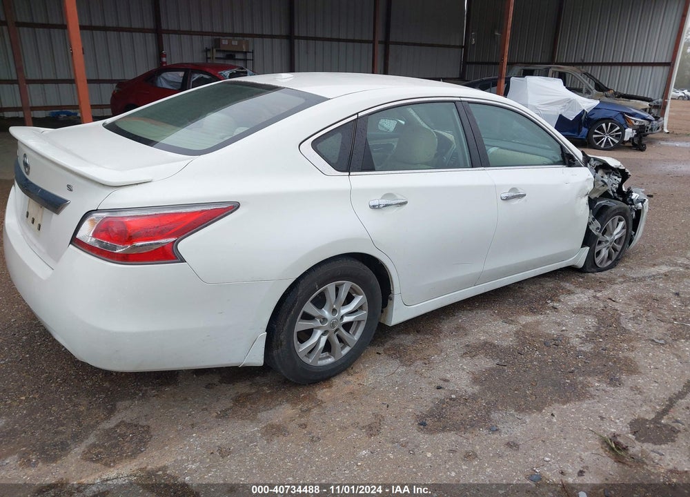 2015 NISSAN ALTIMA 2.5 S VIN: 1N4AL3AP9FN374097