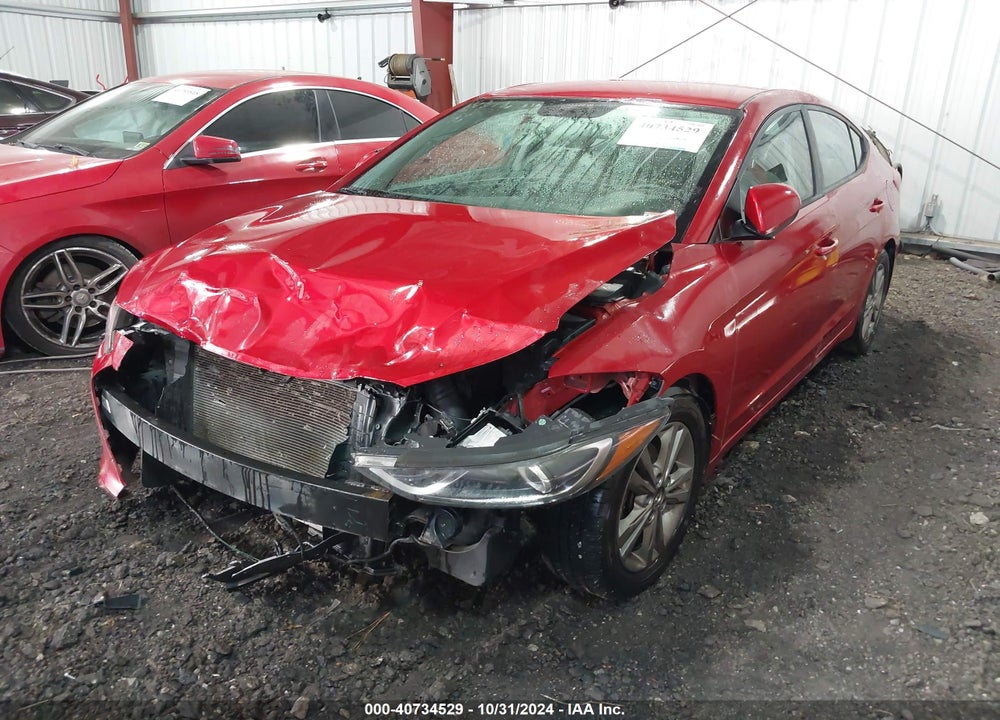 2018 HYUNDAI ELANTRA SEL VIN: 5NPD84LF2JH230693