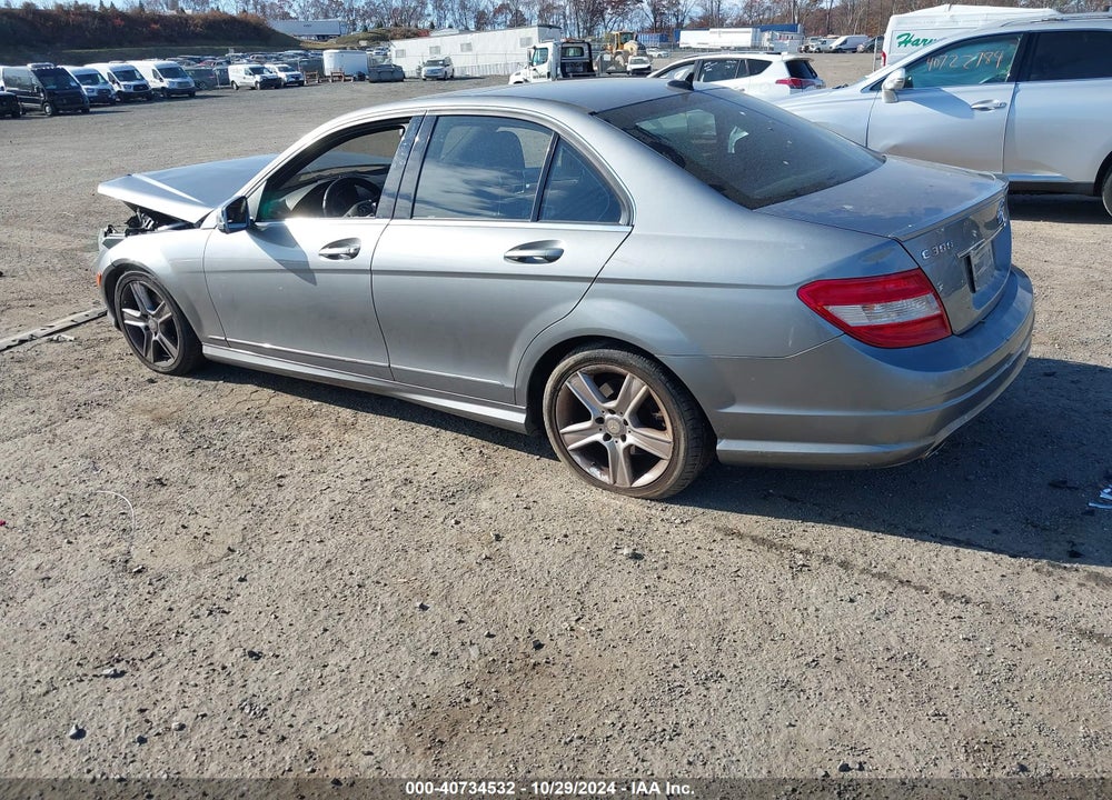 2011 MERCEDES-BENZ C 300 LUXURY 4MATIC/SPORT 4MATIC VIN: WDDGF8BB4BR182865