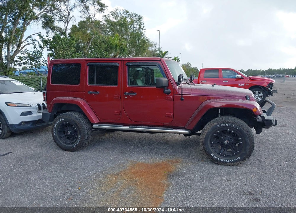 2013 JEEP WRANGLER UNLIMITED SAHARA VIN: 1C4HJWEG0DL505016