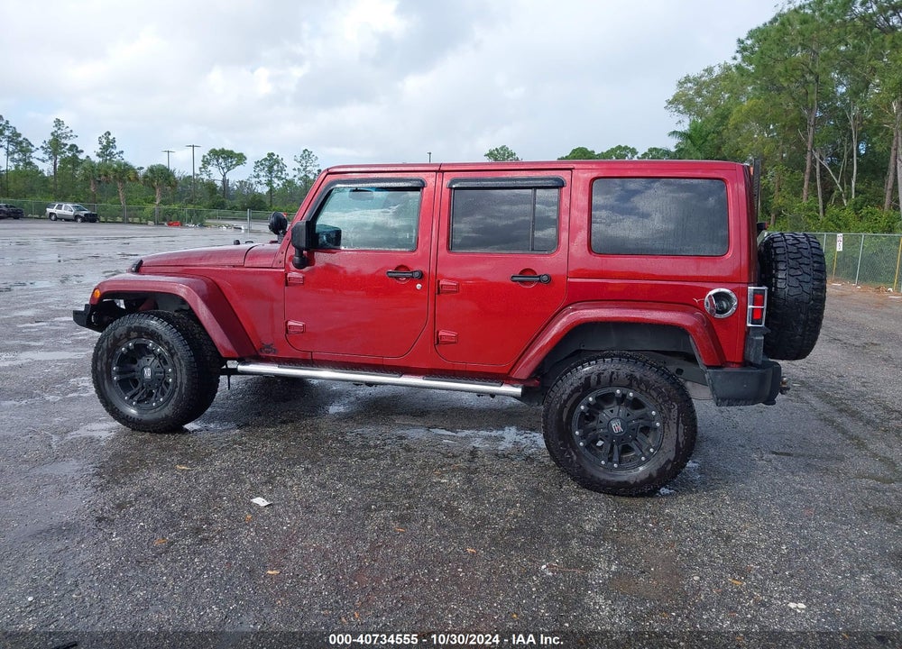 2013 JEEP WRANGLER UNLIMITED SAHARA VIN: 1C4HJWEG0DL505016