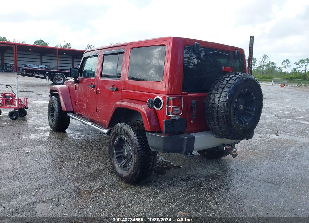 2013 JEEP WRANGLER UNLIMITED SAHARA VIN: 1C4HJWEG0DL505016