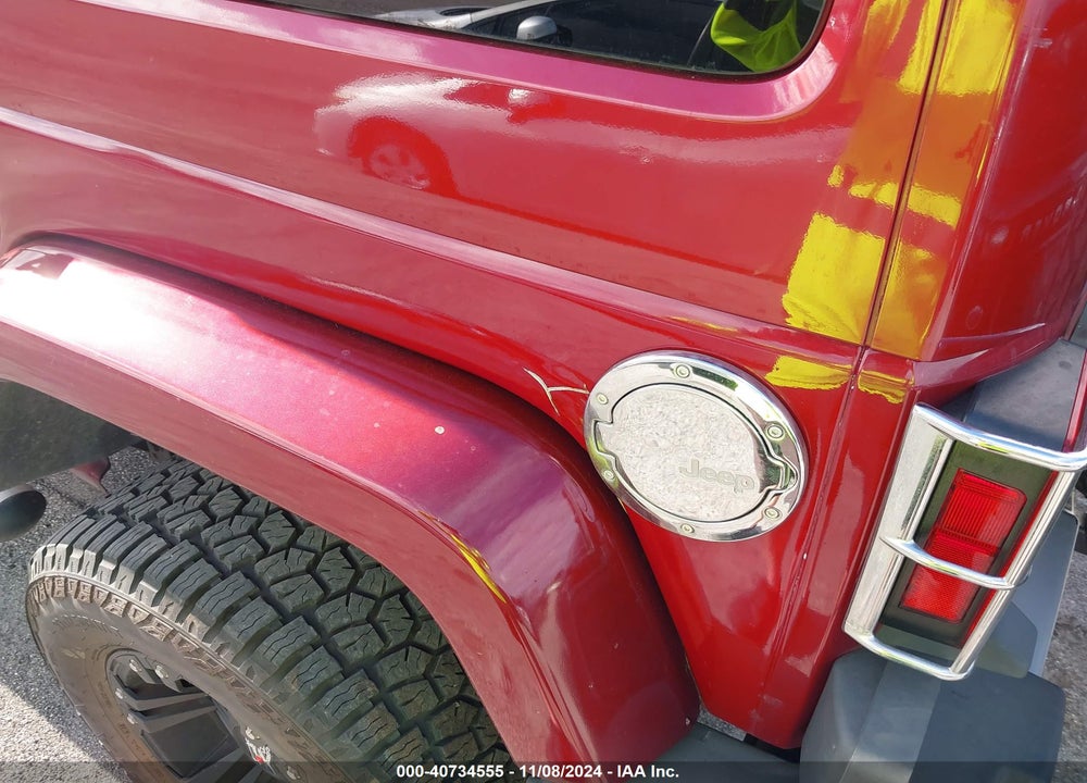 2013 JEEP WRANGLER UNLIMITED SAHARA VIN: 1C4HJWEG0DL505016
