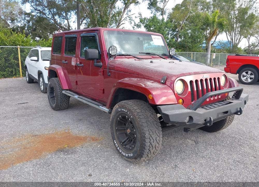 2013 JEEP WRANGLER UNLIMITED SAHARA VIN: 1C4HJWEG0DL505016