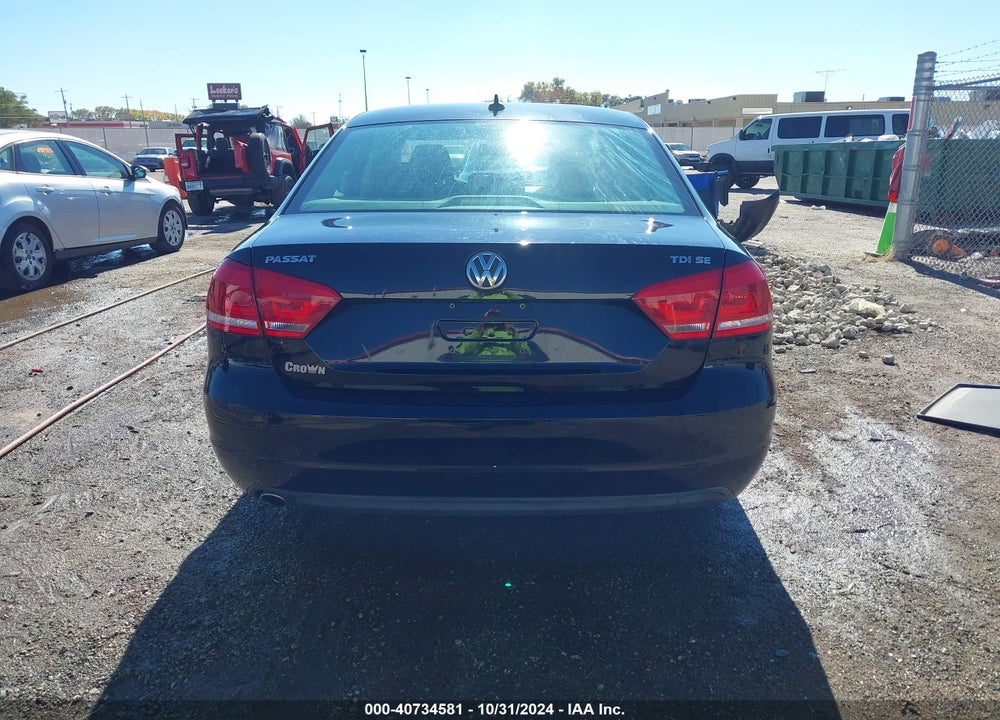 2013 VOLKSWAGEN PASSAT 2.0L TDI SE VIN: 1VWBN7A39DC070982
