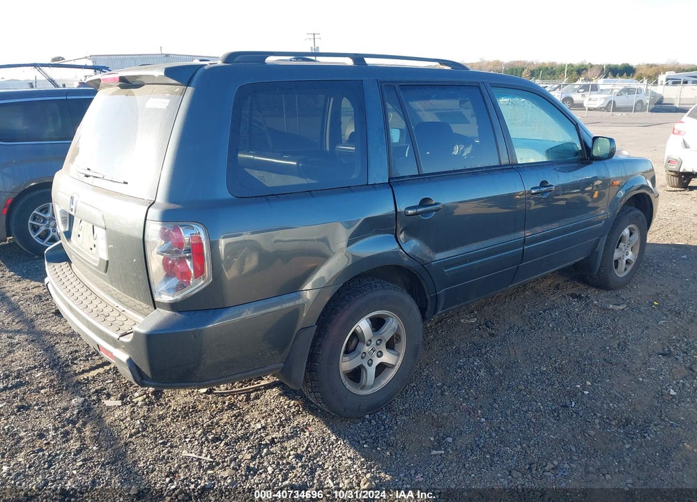 2006 HONDA PILOT EX-L VIN: 5FNYF28586B010492