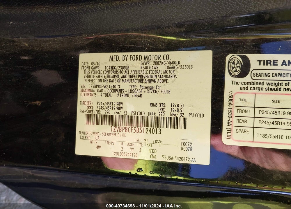 2011 FORD MUSTANG GT PREMIUM VIN: 1ZVBP8CF5B5124013