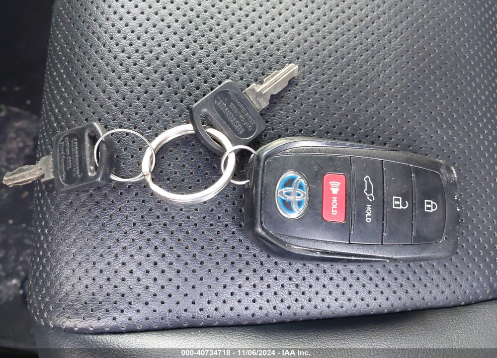 2021 TOYOTA VENZA XLE VIN: JTEAAAAH7MJ026473